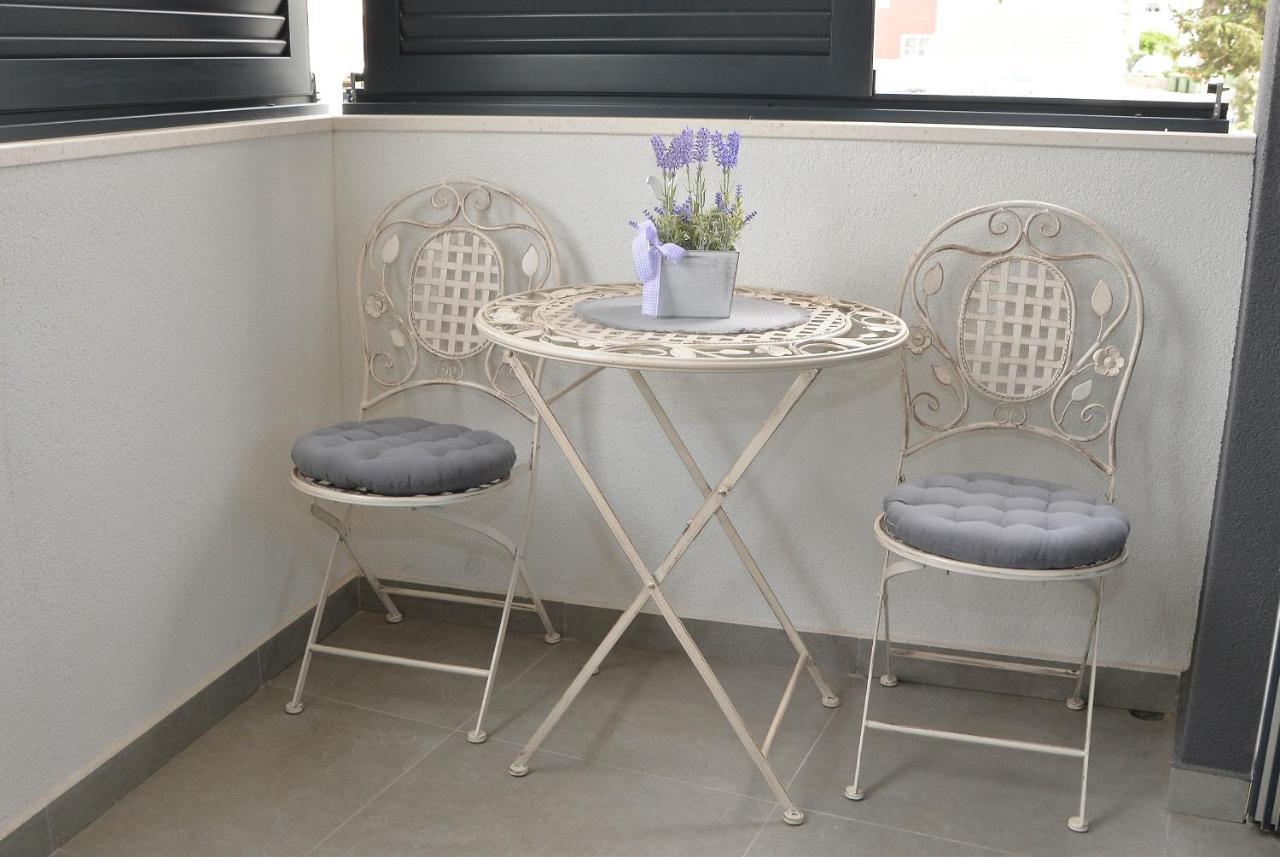 Apartment Laura Задар Екстериор снимка