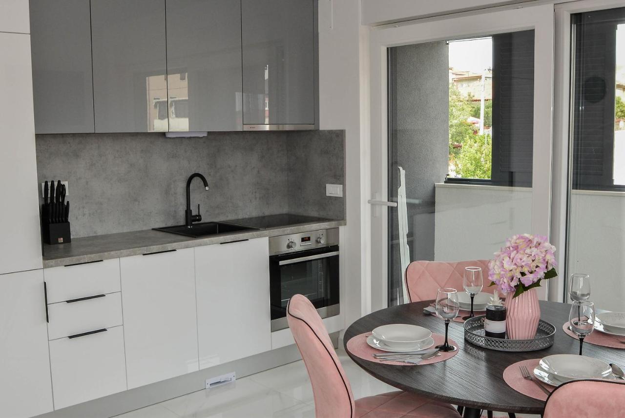 Apartment Laura Задар Екстериор снимка