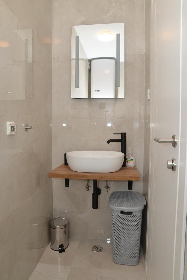 Apartment Laura Задар Екстериор снимка